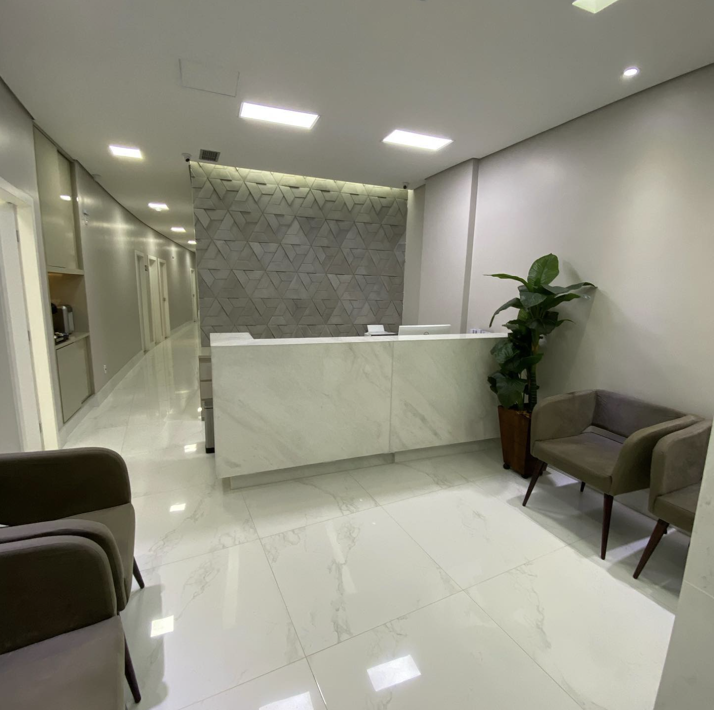 Recepção do consultório da Dra. Fernanda Gontijo